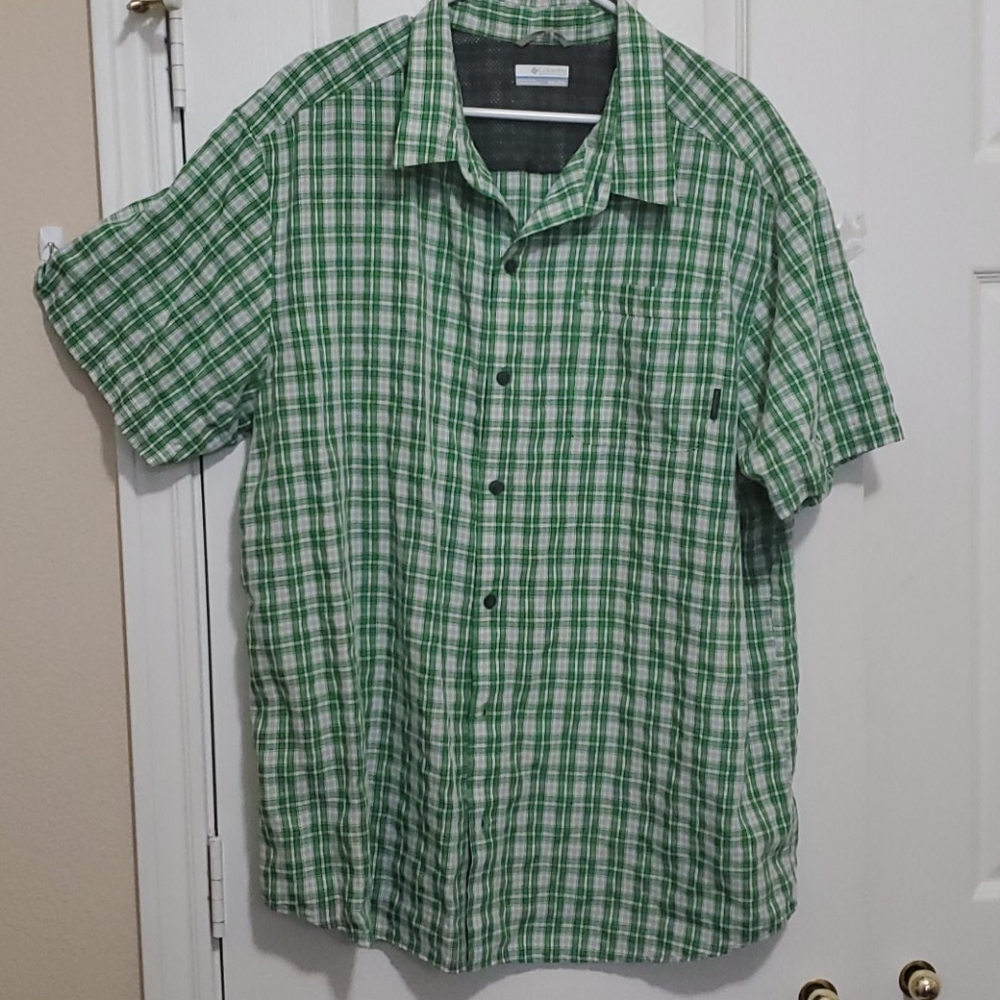 Mens Columbia Dress shirt